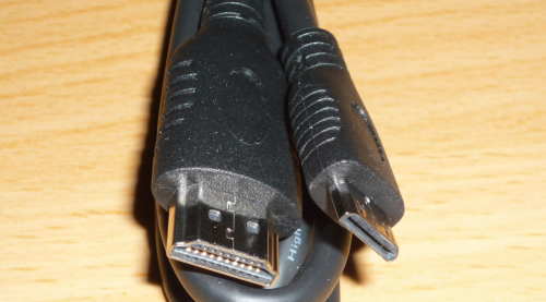 HDMIケーブル端子